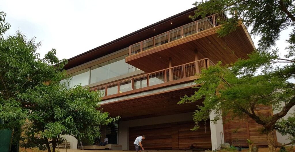 12 Leadwood Loop